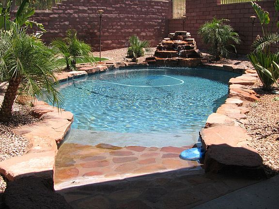 Waterfall/Pool/Beach Entry