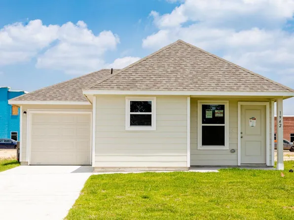 1942 Road 5714, Cleveland, TX 77327