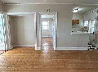524 S 31st St APT 24, Omaha, NE 68105