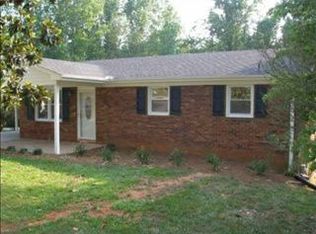 190 Oak St, Spartanburg, SC 29316