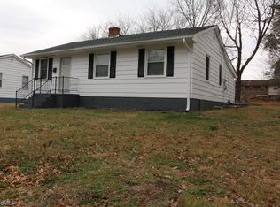 342 Leonard Rd, Mount Airy, NC 27030