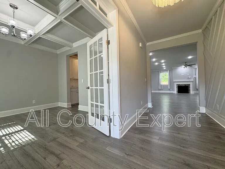 5145 Explorer Ln — Photo 3