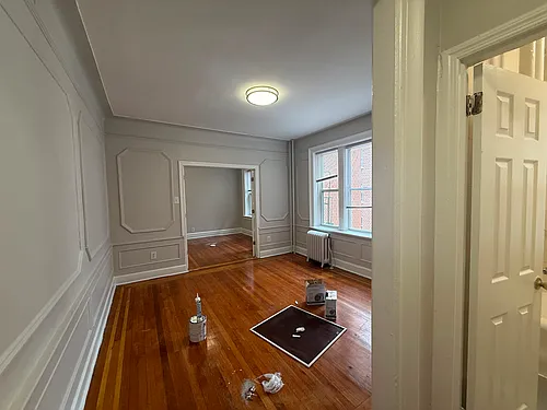 26 Kensington Ave #304 Photo 1