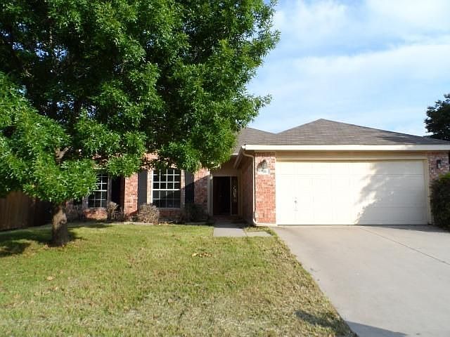 1st image of 916 Leadville Dr