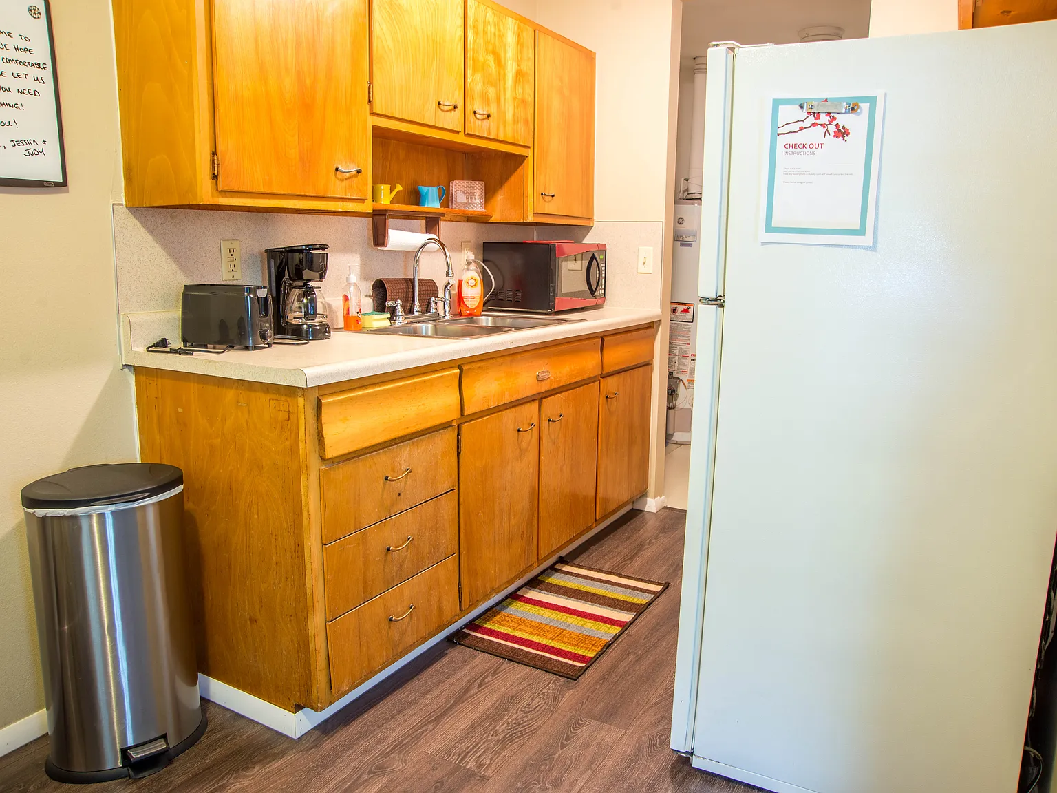 2 bed, 800 sqft, $1,800 — Photo 2