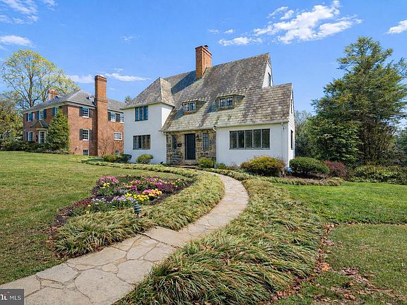 2nd image of 107 Upnor Rd