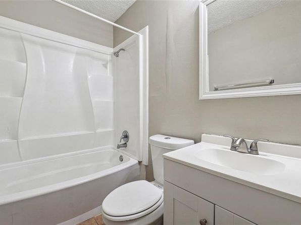 8227 Englewood Trl, Riverdale, GA 30274
