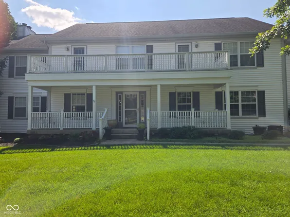 11405 Regency Ln, Carmel, IN 46033