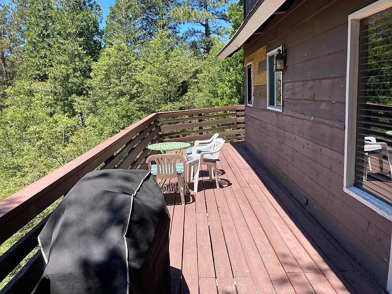 676 Grass Valley Rd — Photo 8
