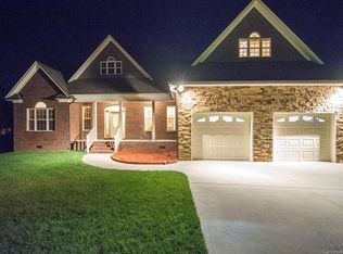 119 Ladybug Ct, Statesville, NC 28625