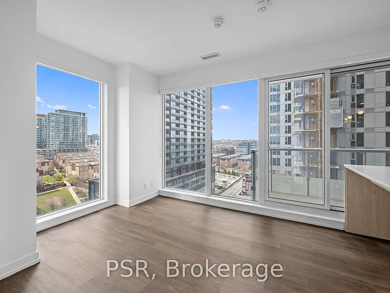25 Ordnance St #908 — Photo 7