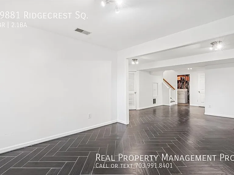 19881 Ridgecrest Sq — Photo 27
