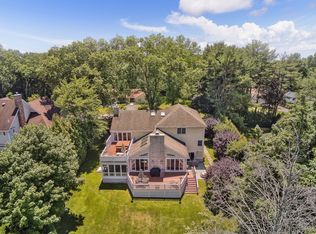 62 Stratton Rd, Scarsdale, NY 10583