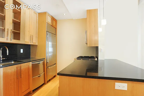 Rented by Compass | media 23