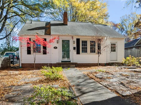 907 Watson Ave, Winston Salem, NC 27103