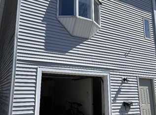 5 Clark St #C, Webster, MA 01570