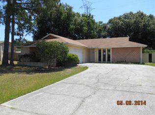 16207 Pebblebrook Dr, Tampa, FL 33624