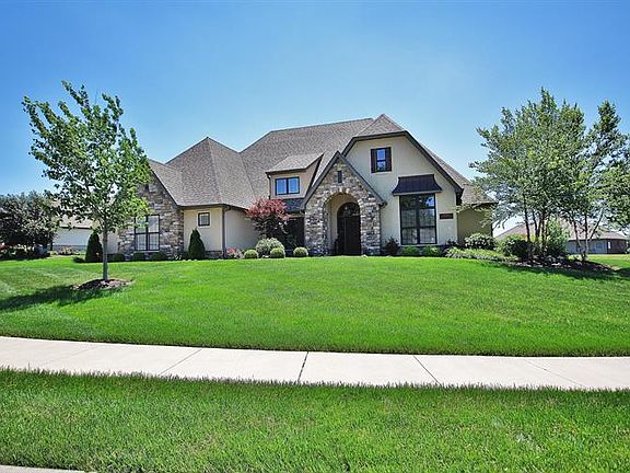 2nd image of 6206 Upper Bridle Bend Dr