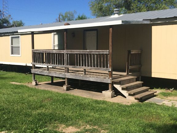 4th image of 3007 Puebla Dr