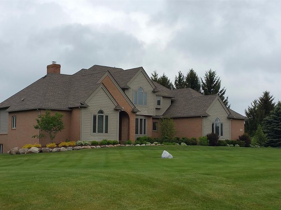 1st image of 343 Crestway Ct