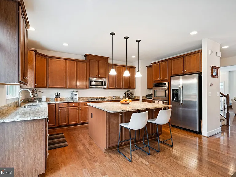 16608 Danridge Manor Dr — Photo 6