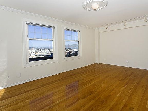 5th image of 2701 Van Ness Ave APT 407