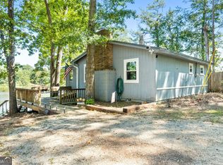 196 Horseshoe Bend Rd, Jackson, GA 30233