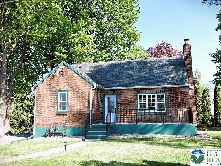 1601 Lieb Rd — Photo 48