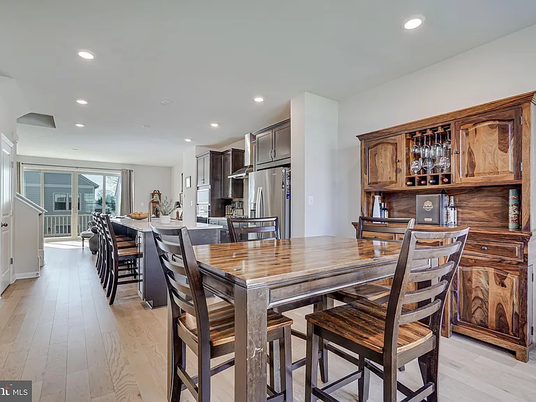 9536 Barnes Loop — Photo 14