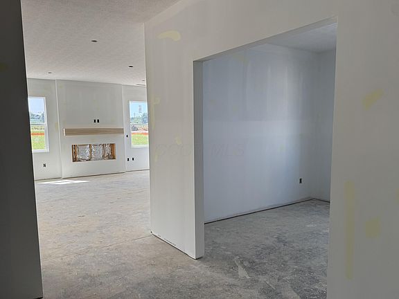 2nd image of 1024 Dawsons Dr
