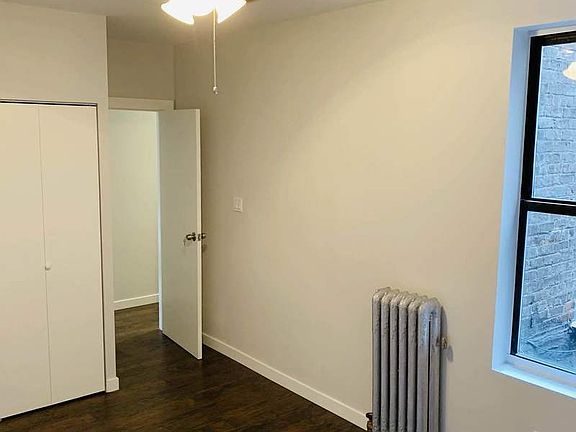4th image of 3409 Broadway APT 1A