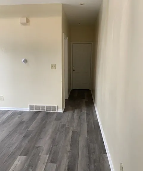 731 Ashland Ave #8 — Photo 5