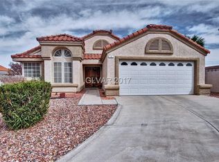 2 Barton Spring Cir, Henderson, NV 89074