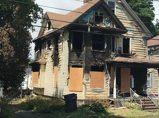 218 Elm St, Bangor, ME 04401