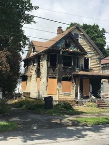 218 Elm Street, Bangor, ME, 04401