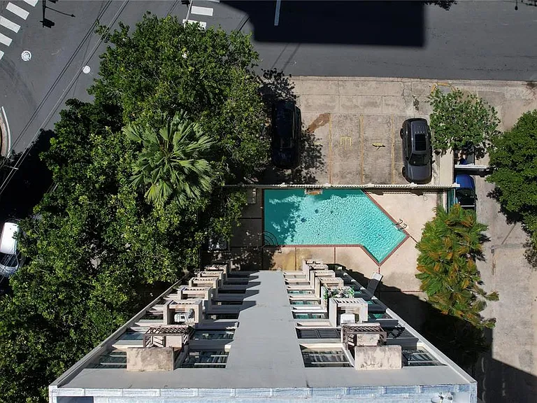 63 Kings Ct #3A — Photo 19
