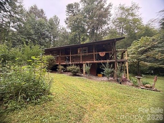 3rd image of 196 Austin Dr