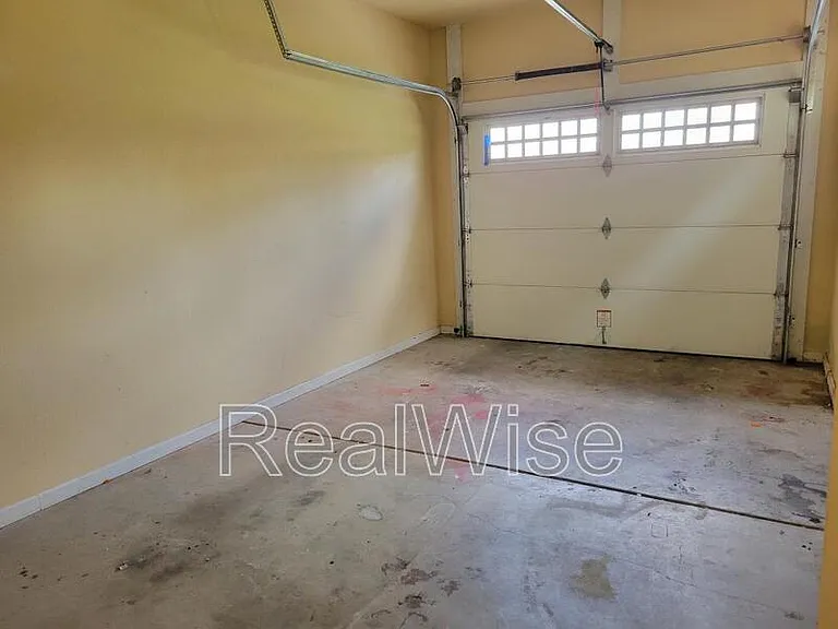 1789 SE Hill Park Pl — Photo 13