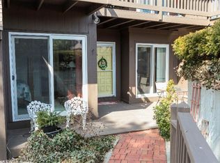 21 Ships View Ter #21, Buzzards Bay, MA 02532