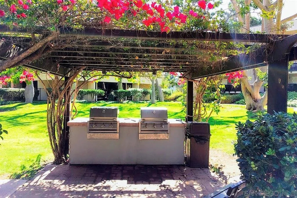 1 bed, 665 sqft, $2,500 — Photo 3