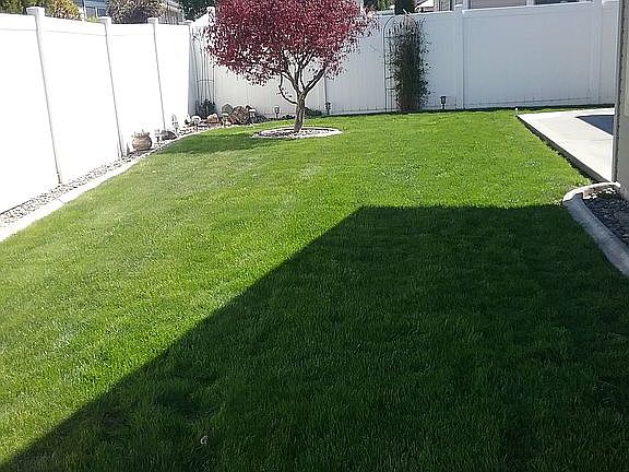 4th image of 715 SE Magnoni Dr