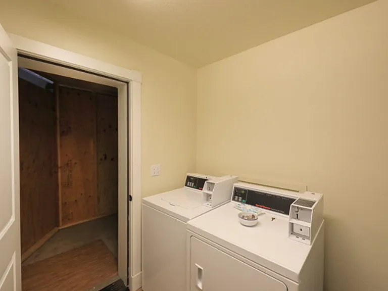 1258A S I St — Photo 15