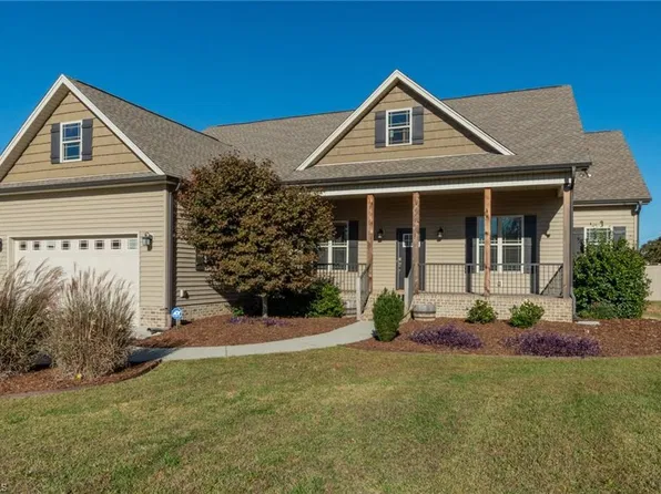 2237 Bethel Church Rd, Kernersville, NC 27284