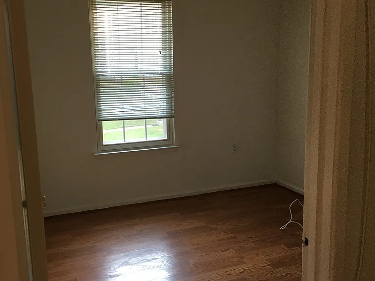 19 Grotto Ct — Photo 9