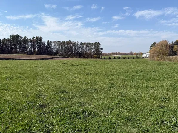 2535 Pioneer Trl, Hamel, MN 55340