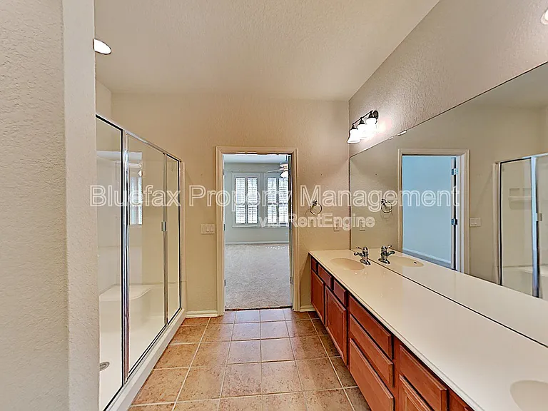 12702 Cascade Hls — Photo 26