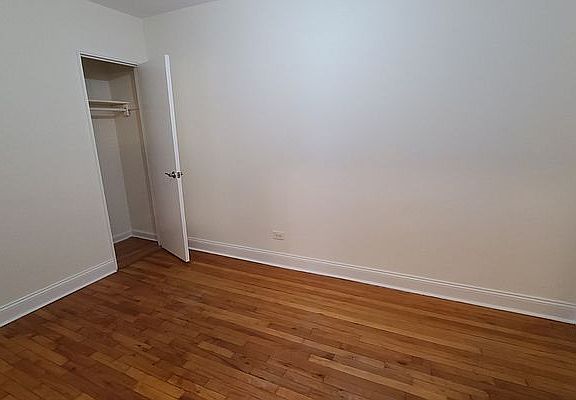 4th image of 34-41 77th St #520