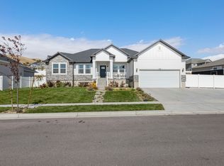 874 W Summer View Ln, Lehi, UT 84043