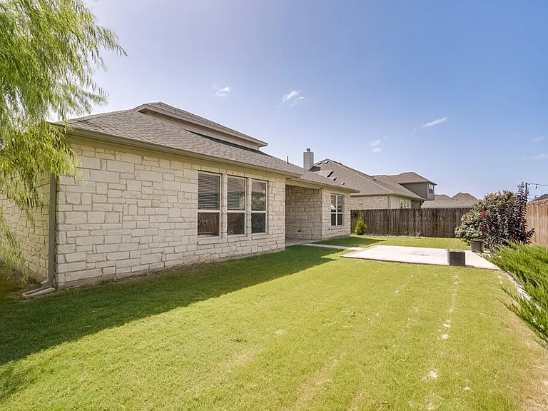 5616 Monrovia Ln — Photo 20