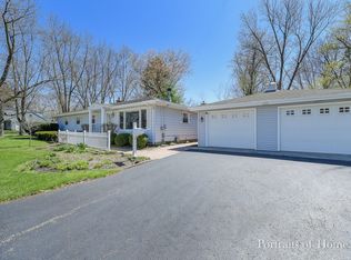 230 Oak St, Geneva, IL 60134